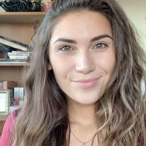 Meet your Posher, Juli